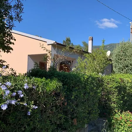 Villino La Pergola Dom wakacyjny *